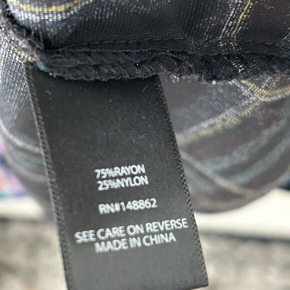 Torrid Plaid Velvet Tank Top Size 3x Cami Tartan Print Holidays Preppy Christmas - Picture 6 of 8